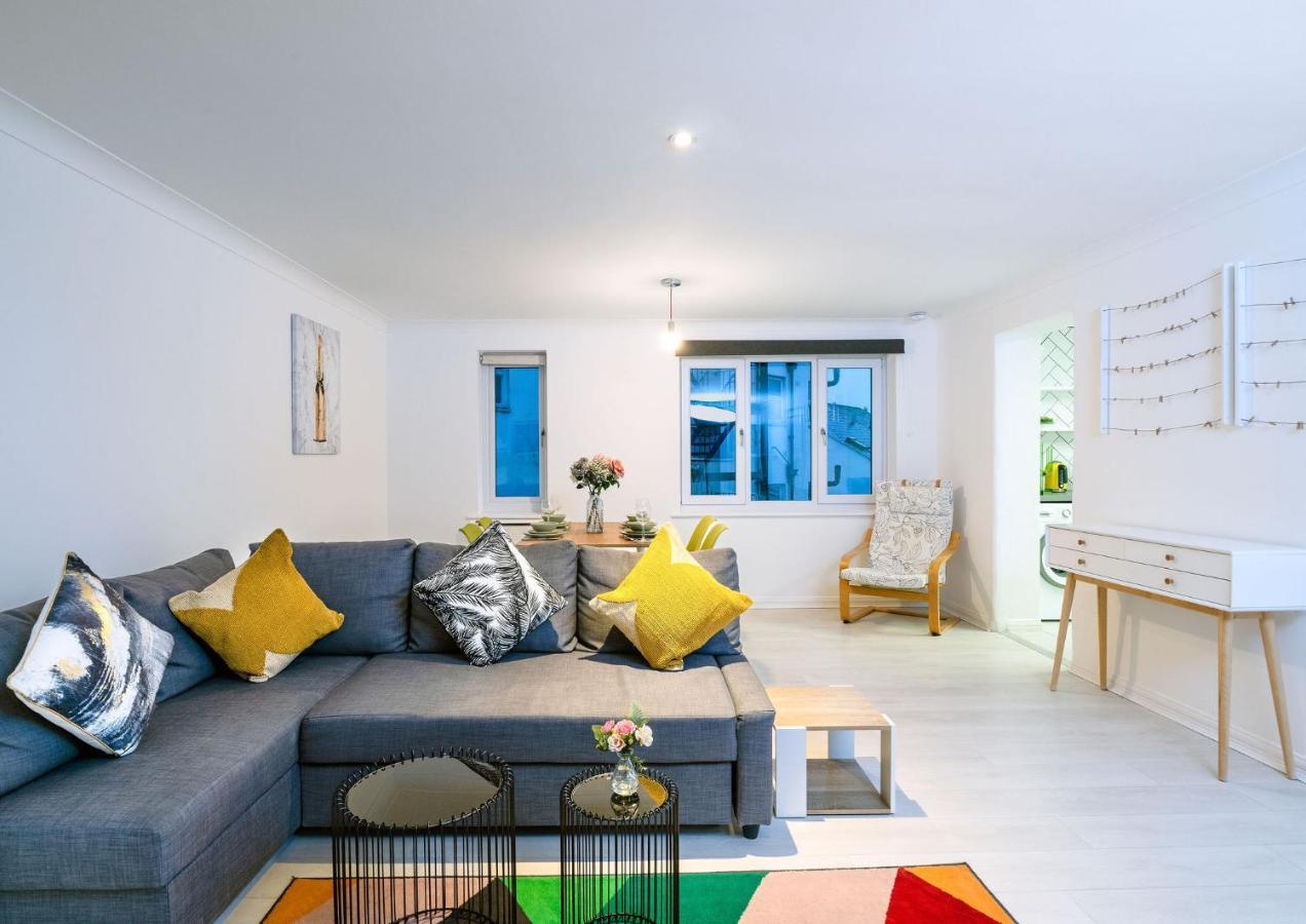 Southsea Luxury Apartment 포츠머스 외부 사진