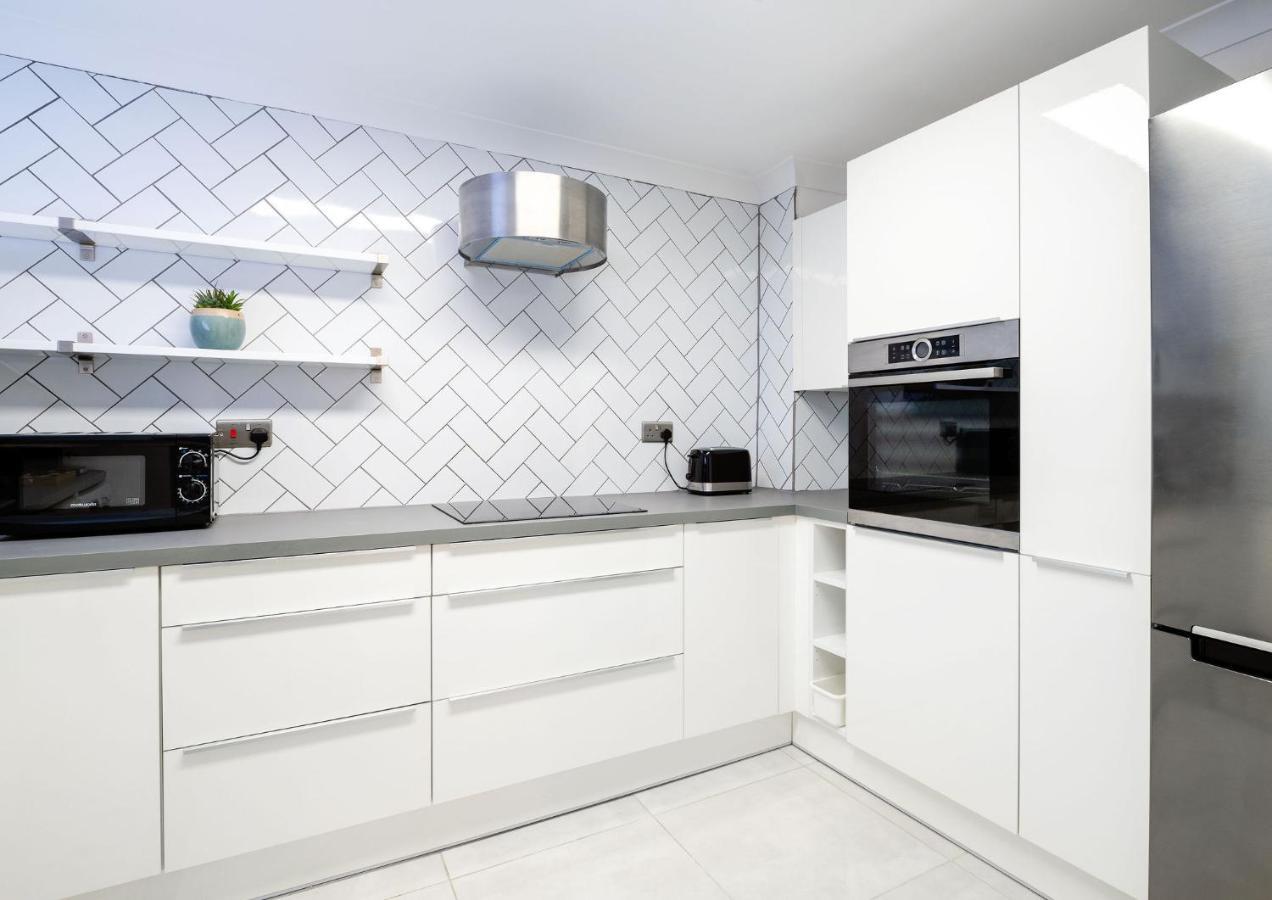Southsea Luxury Apartment 포츠머스 외부 사진